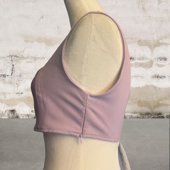 Princess Polly NWT Purple Crop Top - Size 6 - Picture 2 of 5
